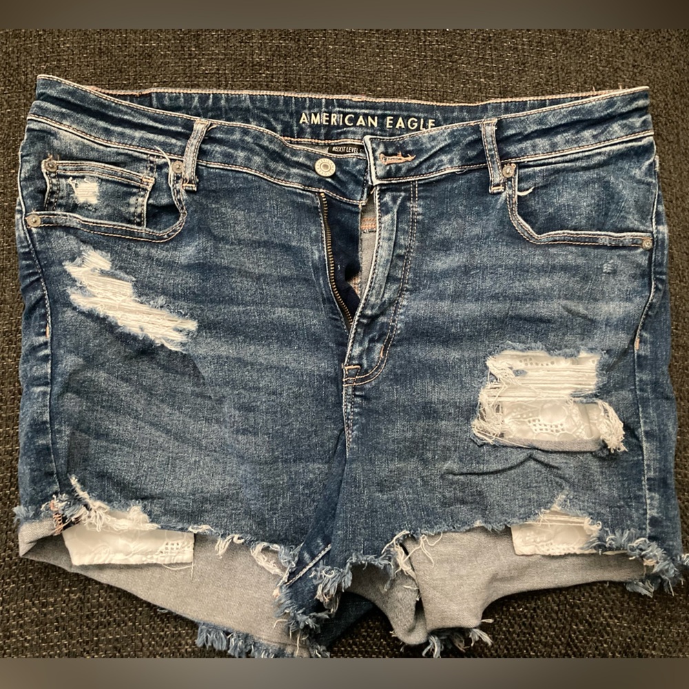 Like New American Eagle Next Level Stretch Shorts Size 18 (worn once)